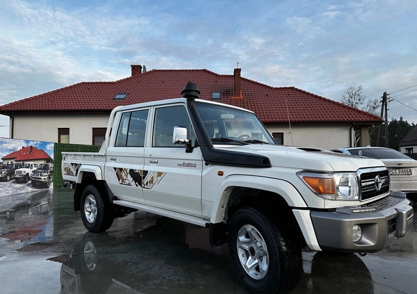 Toyota Land Cruiser cena 269000 przebieg: 25, rok produkcji 2022 z Wieleń małe 172